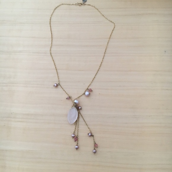 Rose Quartz and Fresh Water Pearl Gold Necklace - Picture 2 of 5